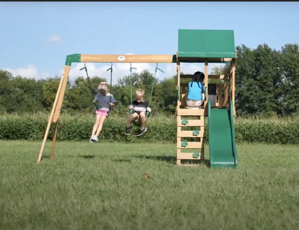Meilleures aires de jeux extérieur en bois pour moins de 600 €